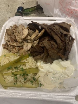 COMBO SHAWARMA GYRO AND FALAFEL PLATE Chicken & beef shawarmas, gyro slices and 5 falafel balls