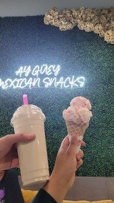 Mazapan shake and cheesecake cone